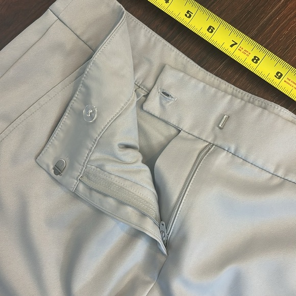 IZOD Golf skort - Picture 9 of 10